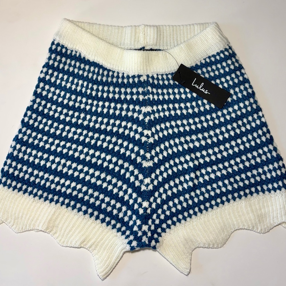 NWT Lulus Blue & White Knit High Waist Shorts XS